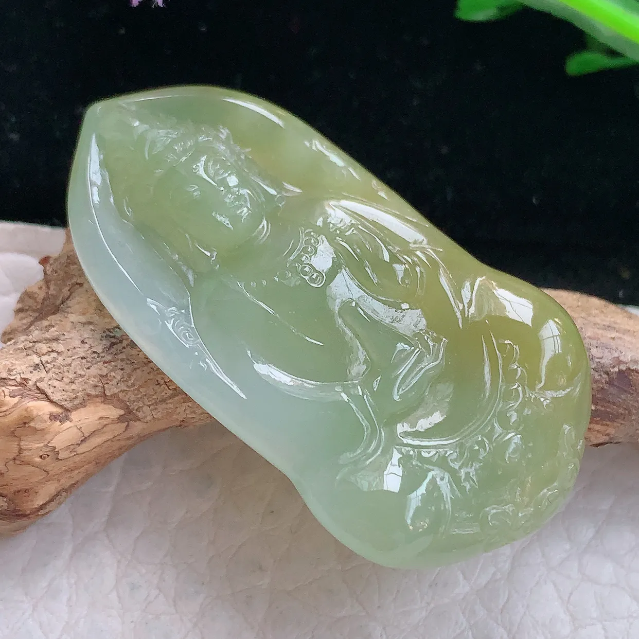 Lz实拍43.8*23.8*6天然缅甸翡翠冰黄翡持瓶观音吊坠