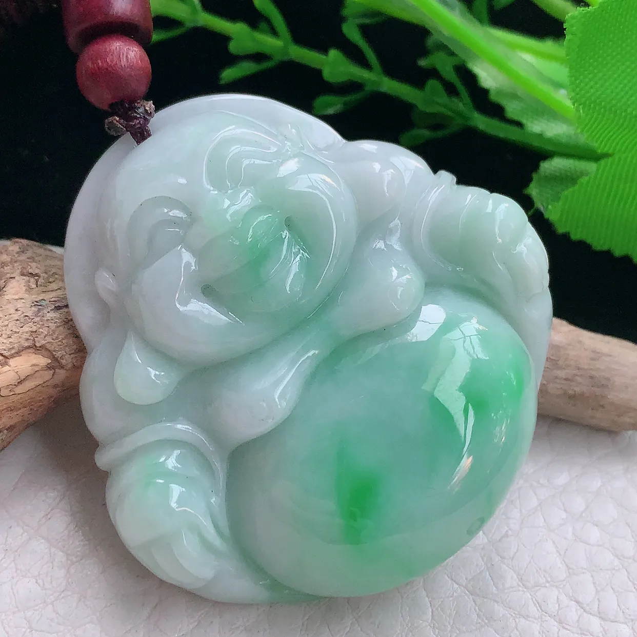 zen实拍48.6*47.8*12.3天然缅甸翡翠飘绿大佛公吊坠 毛衣坠