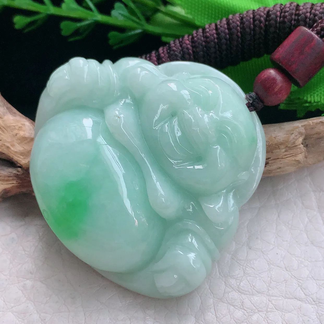 zen实拍41.8*46.3*12天然缅甸翡翠飘绿大肚佛公吊坠 弥勒佛毛衣坠