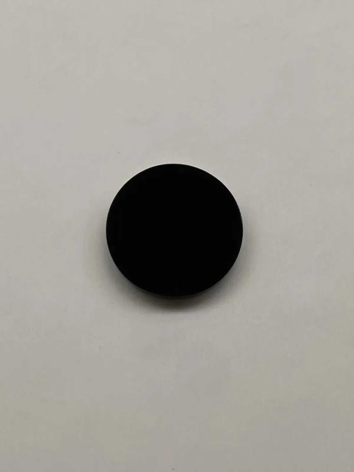 墨翠【平安扣】细腻干净，黑度好，性价比高，雕工精湛，打灯透绿‘