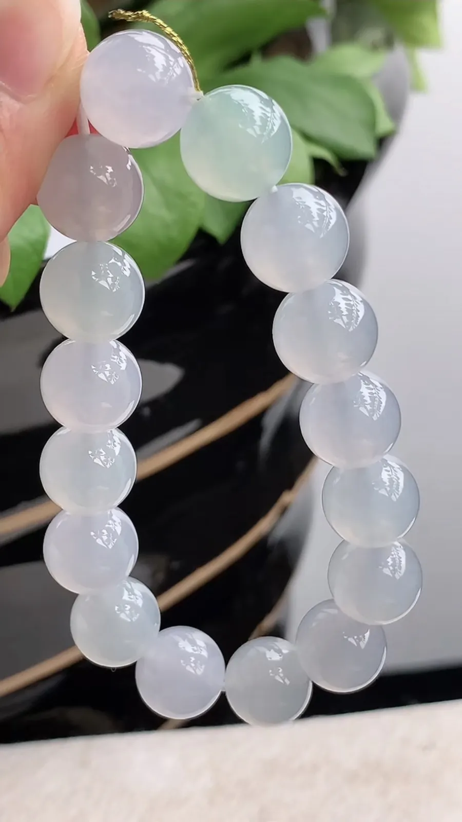 a货翡翠冰种白月光圆珠佛珠手串16颗 尺寸12mm 重量51.92g 1216