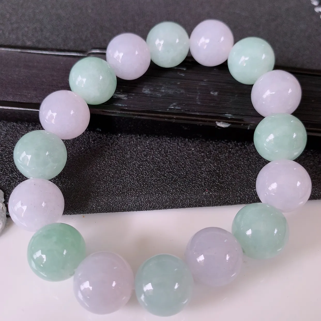 自然光实拍，大颗冰润紫罗兰、满绿翡翠手串手链，种老水足，冰清玉润  颜色漂亮  #46.18取一尺寸