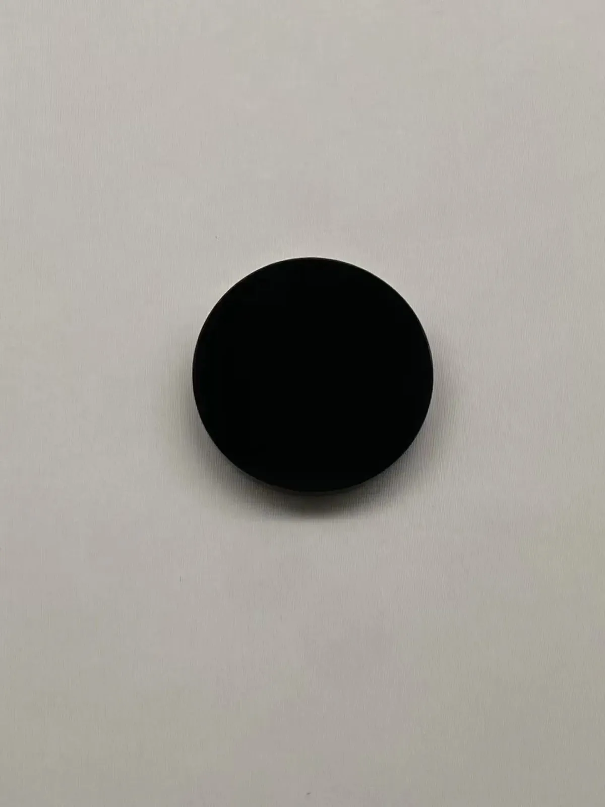 墨翠【平安扣】细腻干净，黑度好，性价比高，雕工精湛，打灯透绿‘