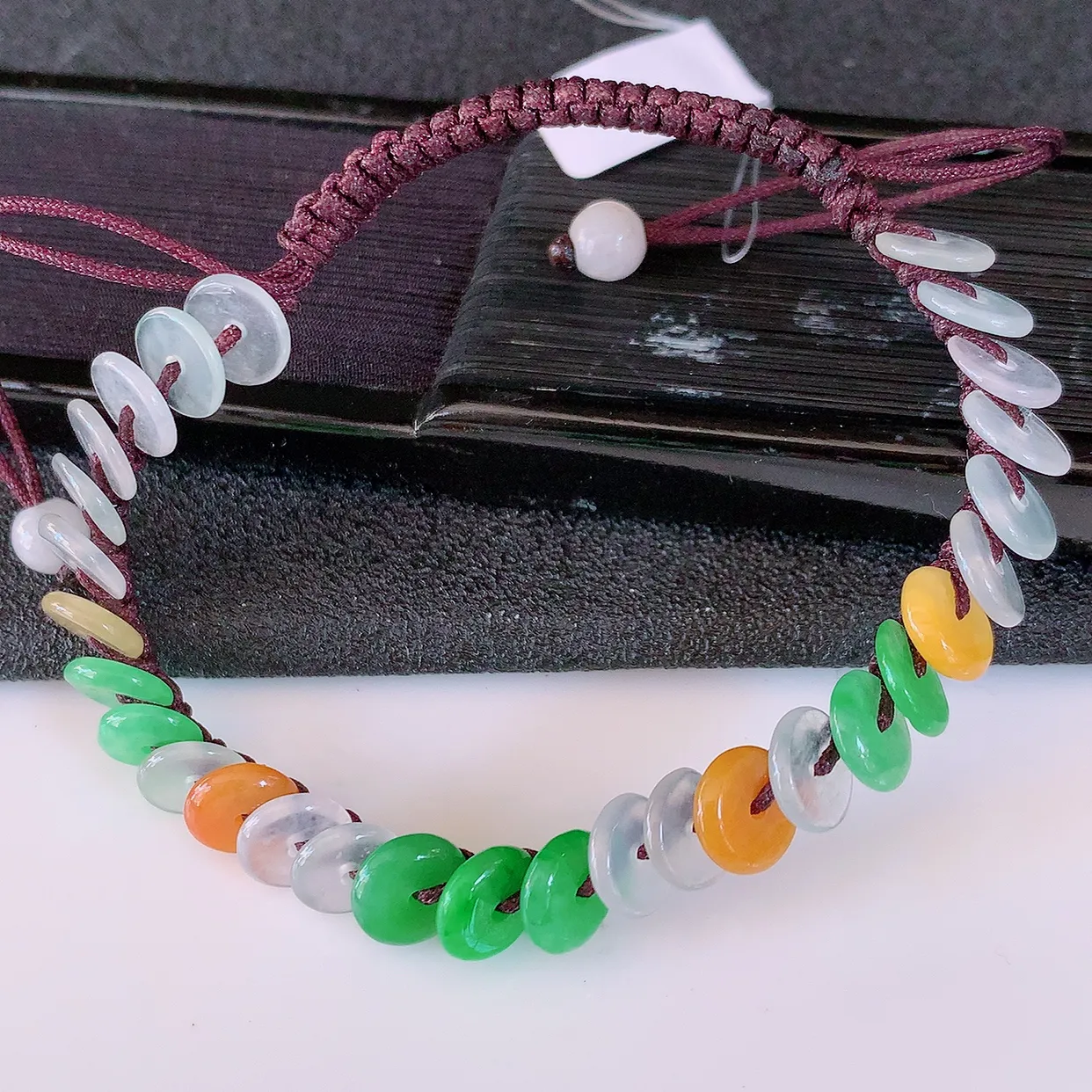 自然光实拍，冰润多彩翡翠平安扣手串手链，种老水足，冰清玉润   颜色漂亮  #46.16取一尺寸6.