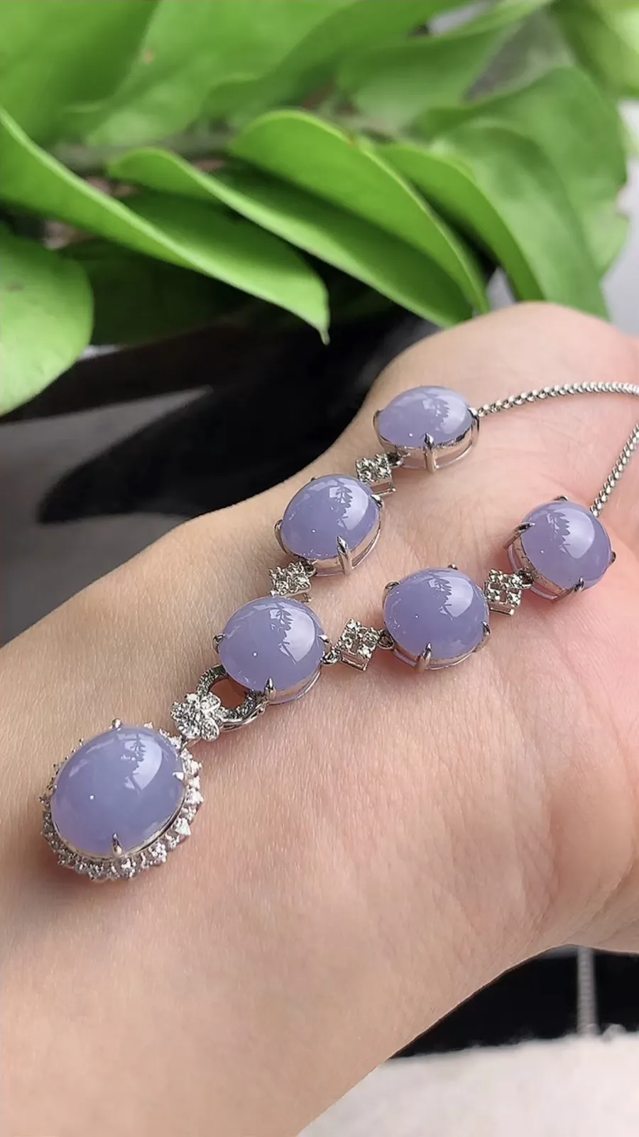 a货翡翠老坑冰种18K金伴钻镶嵌紫罗兰蛋面项链 尺寸10×9×9mm 重量8.82g 1215