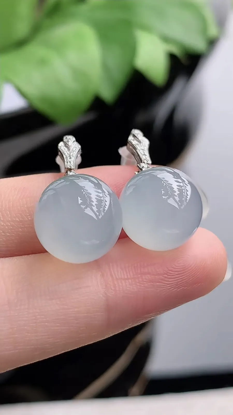 a货翡翠冰种18K金镶嵌晴水圆珠转运珠耳坠 尺寸12mm 重量7.66g 1216