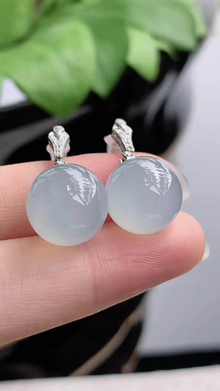 a货翡翠冰种18K金镶嵌晴水圆珠转运珠耳坠 尺寸12mm 重量7.66g 1216