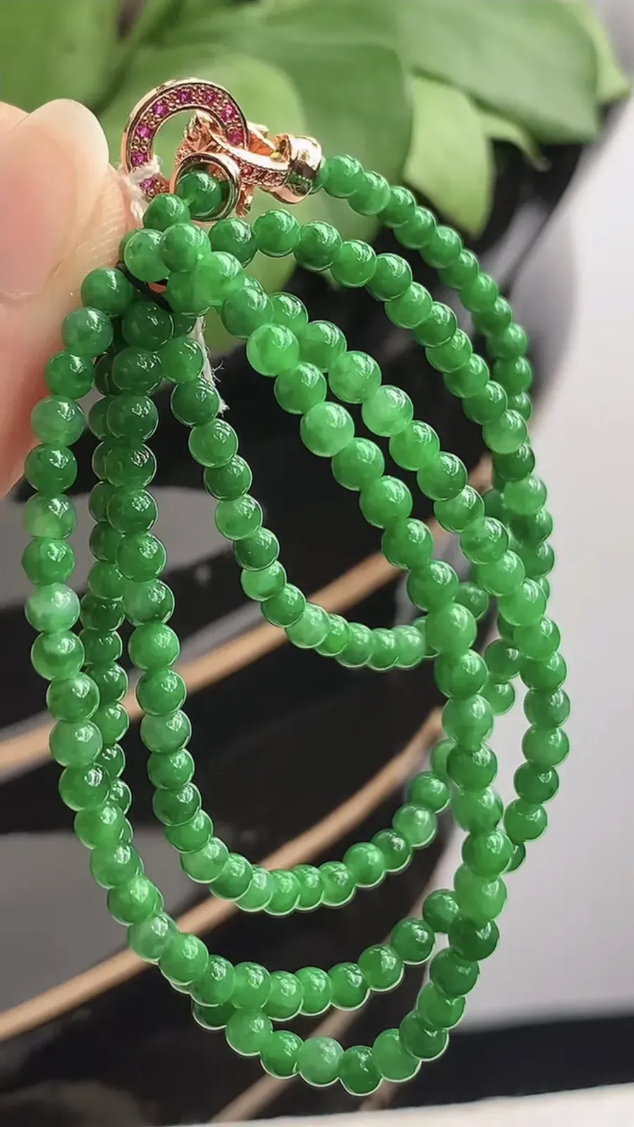 a货翡翠冰种满绿圆珠小米珠项链毛衣链 尺寸3.4mm 重量14.38g 1216