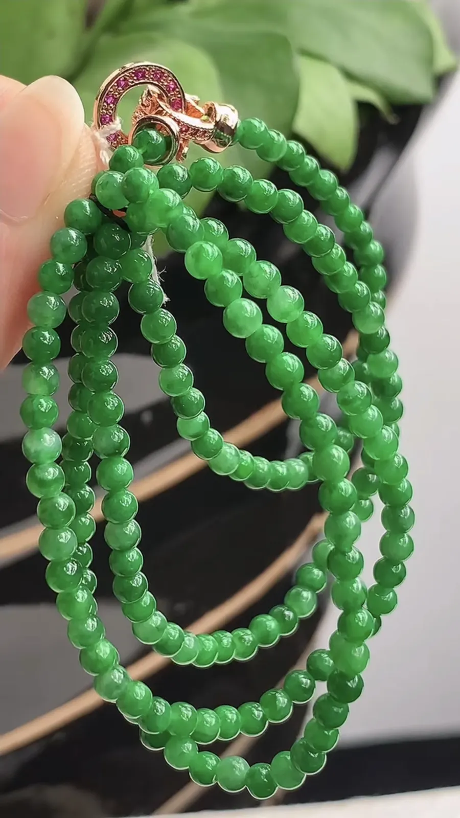 a货翡翠冰种满绿圆珠小米珠项链毛衣链 尺寸3.4mm 重量14.38g 1216