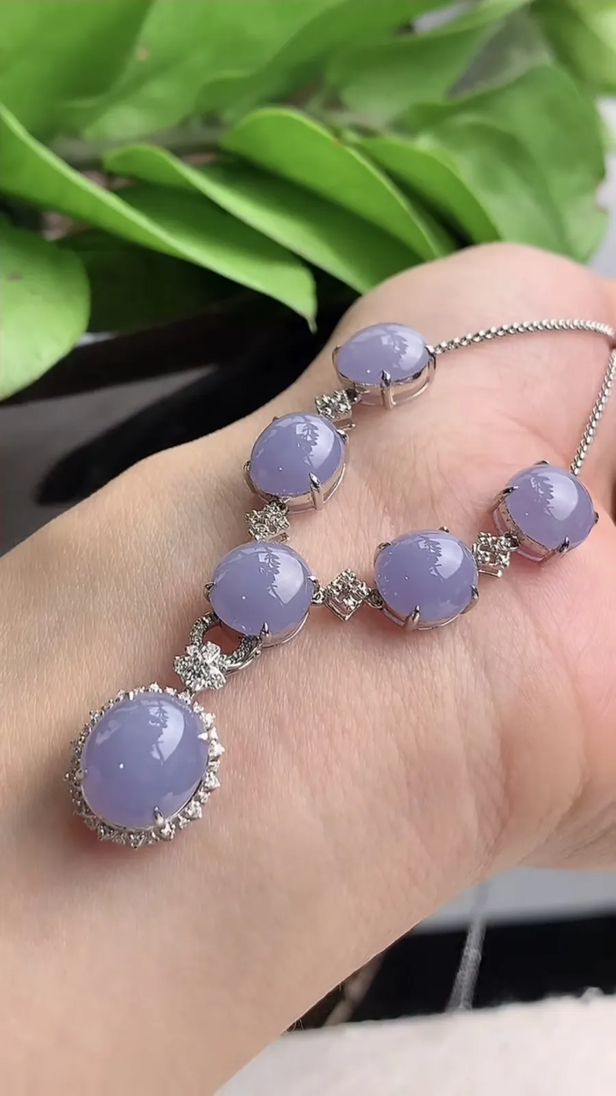 a货翡翠老坑冰种18K金伴钻镶嵌紫罗兰蛋面项链 尺寸10×9×9mm 重量8.82g 1215