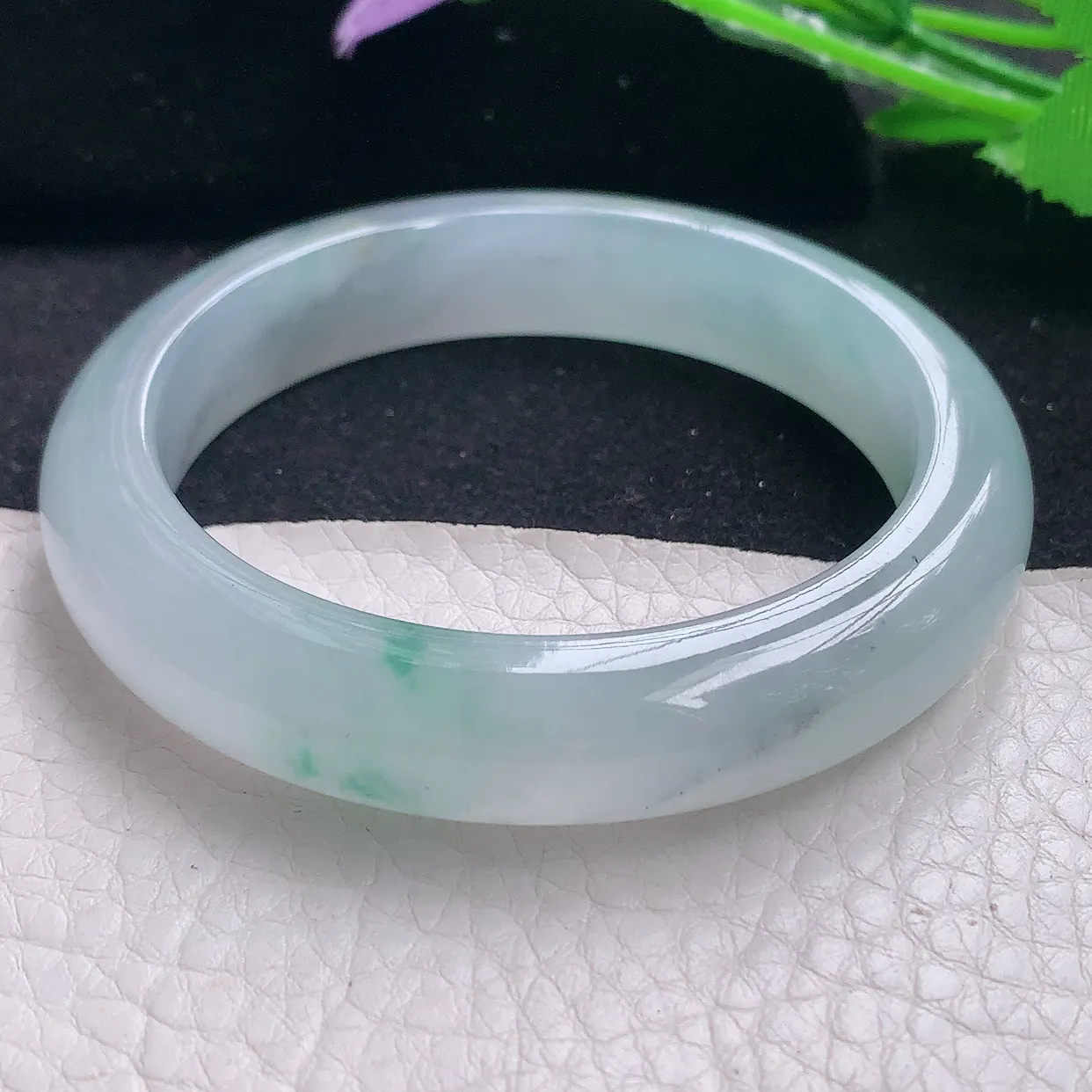 xo自然光53*11.6*8.3平安镯 缅甸翡翠A货冰飘绿花宽边玉手镯玉手环