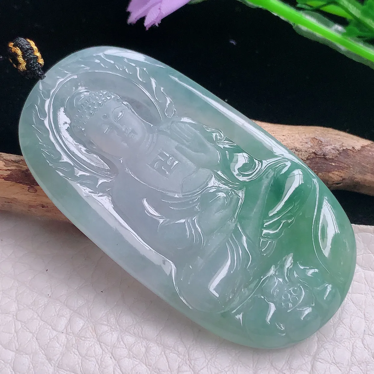 kh实拍62.6*34.5*5.6天然翡翠阿弥佗佛吊坠冰透精雕俏色如来佛祖