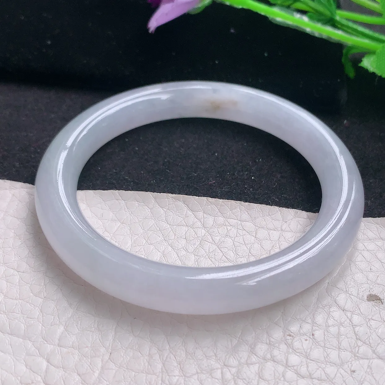 xh自然光55.3*9.2*8.8美人镯 翡翠a货玉手镯冰胶纯美圆条玉手环 平安镯