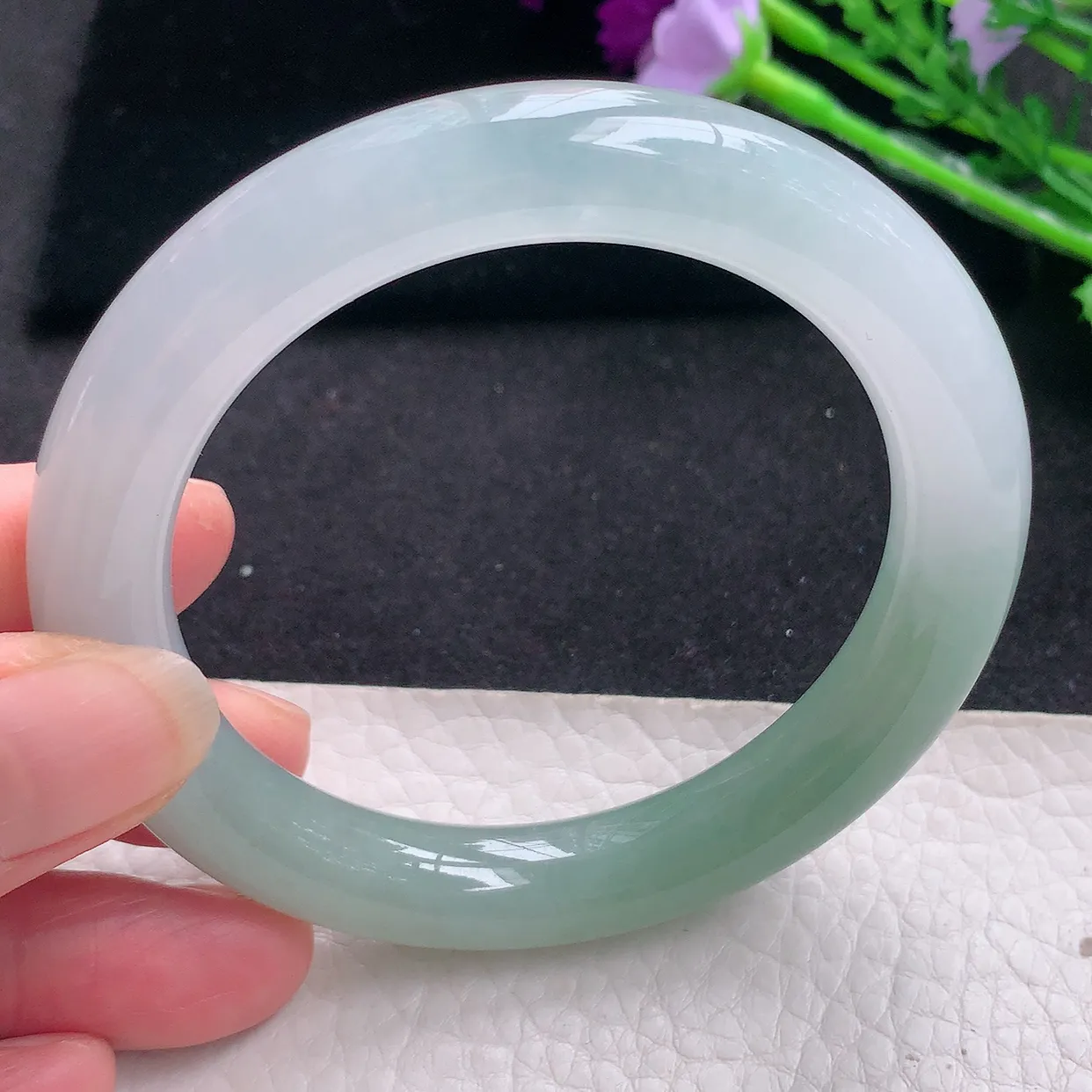 fy自然光56*10.6*10美人镯 翡翠玉手镯半山水圆条玉手环 美人镯