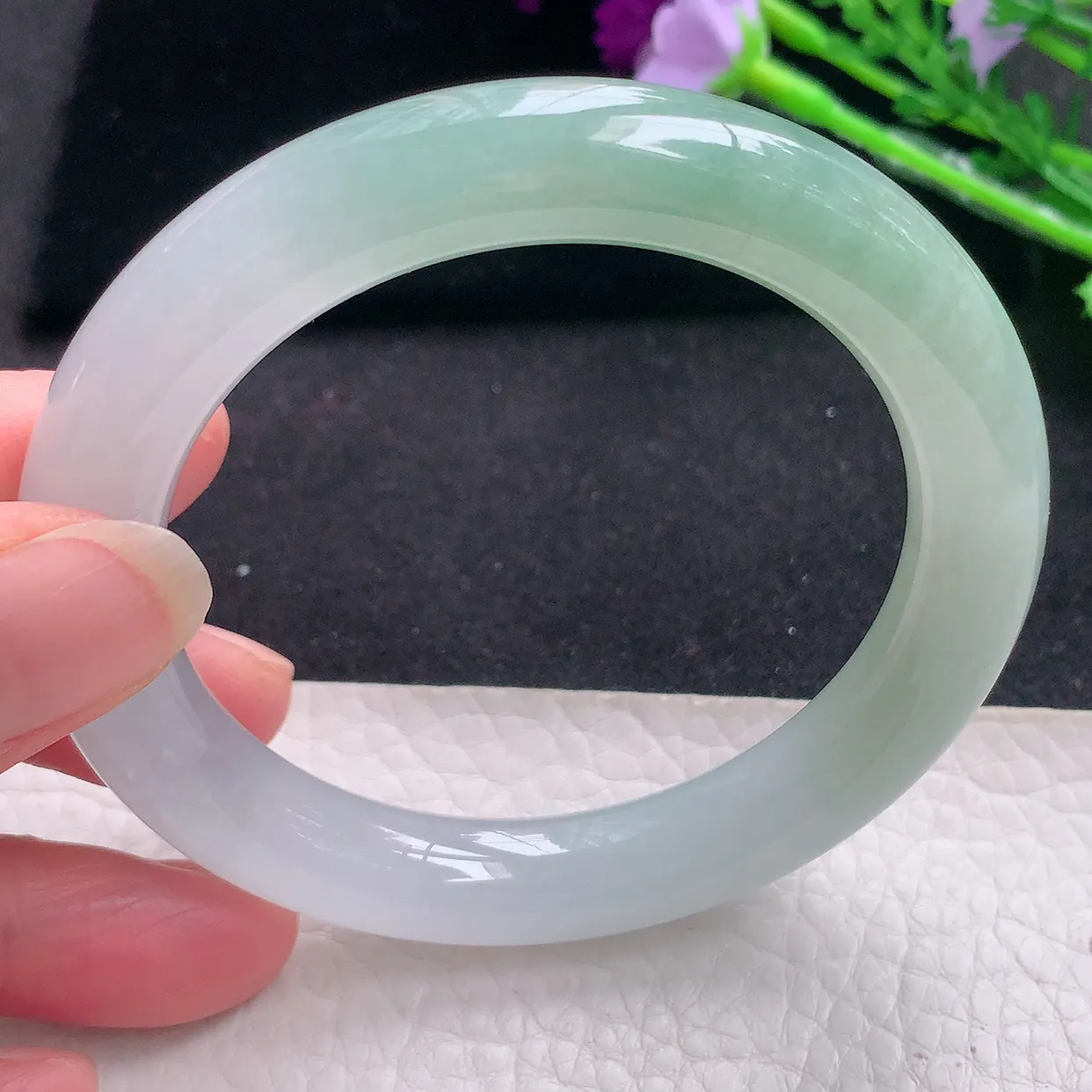 fy自然光56*10.6*10美人镯 翡翠玉手镯半山水圆条玉手环 美人镯