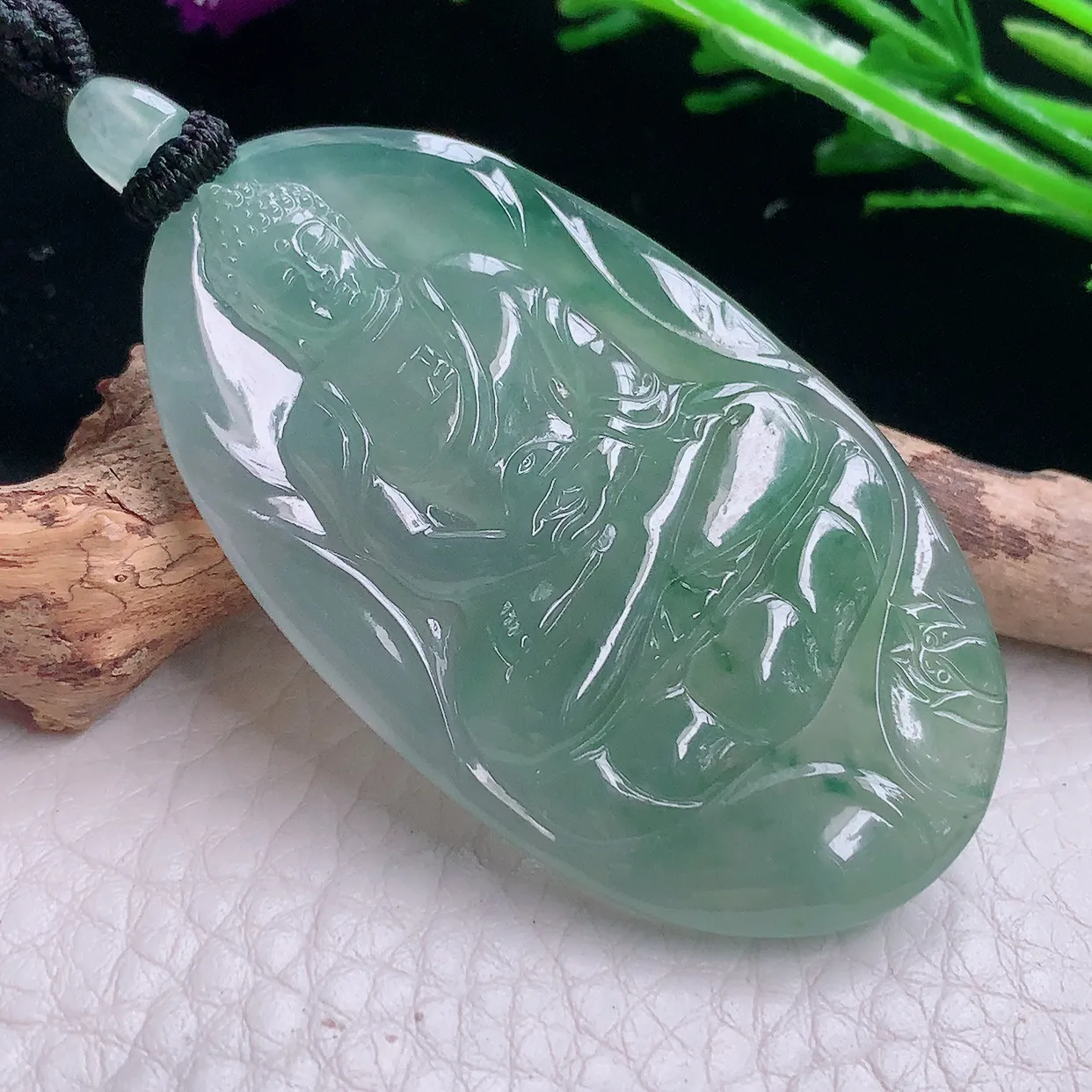 yl实拍53.8*31.5*5.3天然翡翠a货睛水大日如来佛祖吊坠冰透精雕守护神玉坠