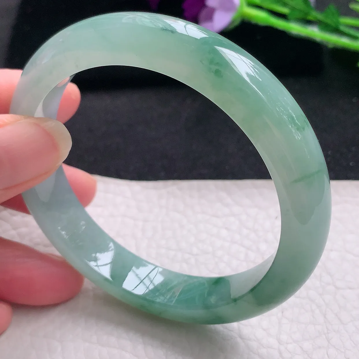 nc自然光57*12*8.3平安镯 缅甸翡翠玉手镯冰飘花秀气宽边玉手环