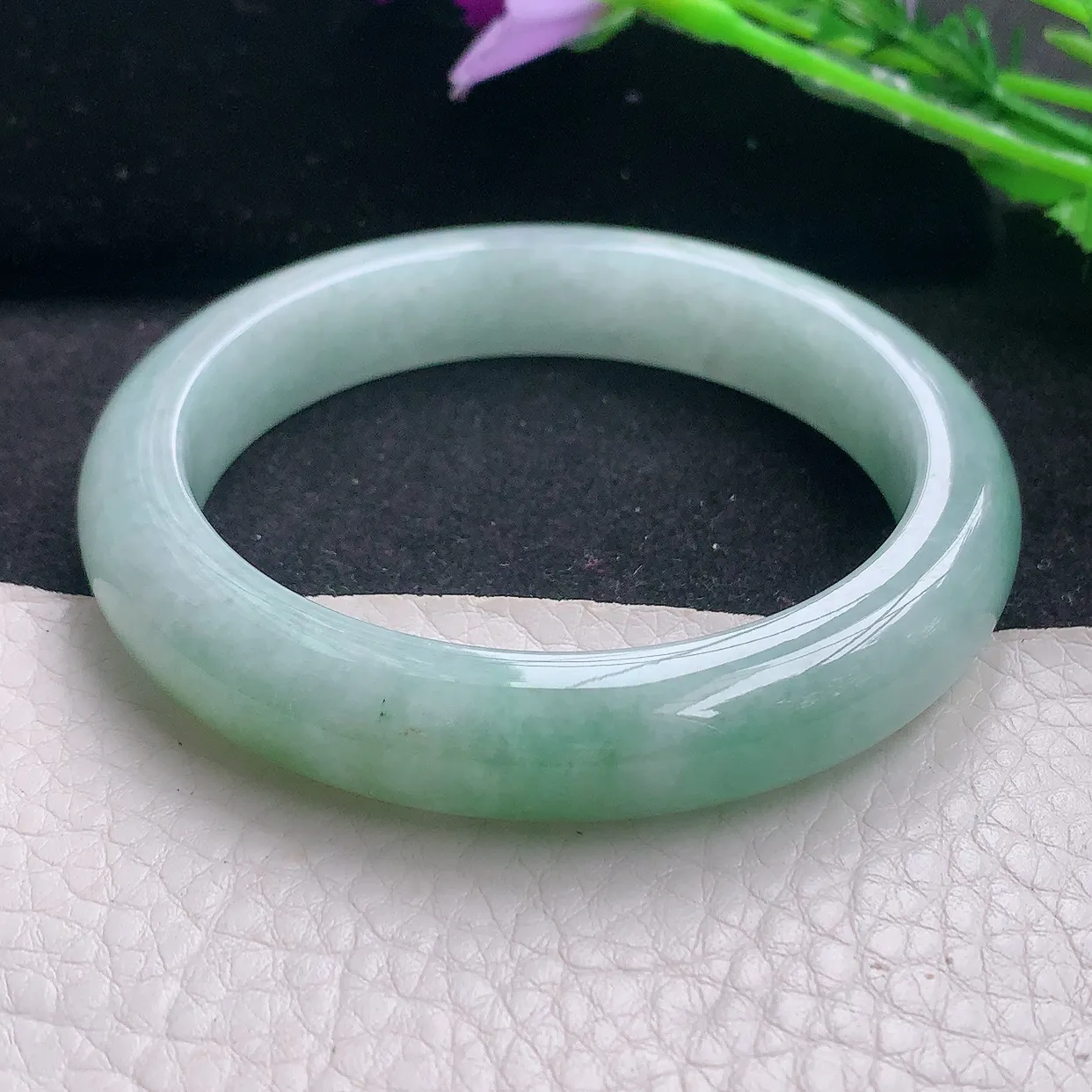 js自然光55*11*8.3平安镯 缅甸翡翠a货水润半山水宽边玉手镯玉手环