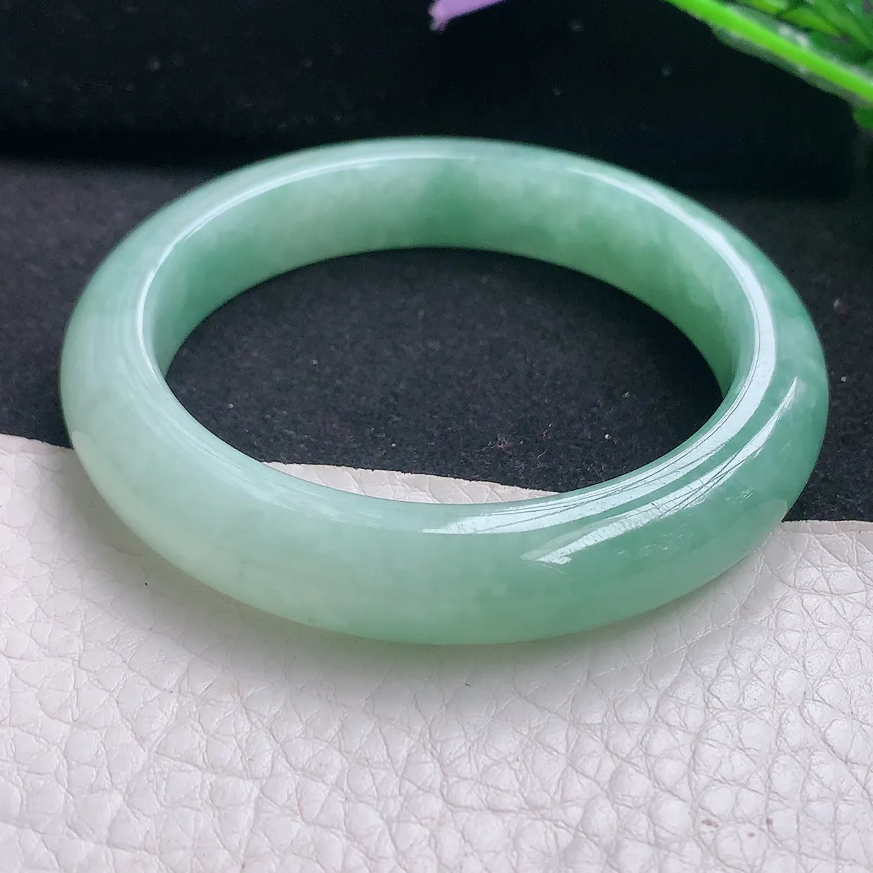 nr自然光53.5*11.3*8.6美人镯 缅甸翡翠a货水润满绿宽边玉手镯玉手环