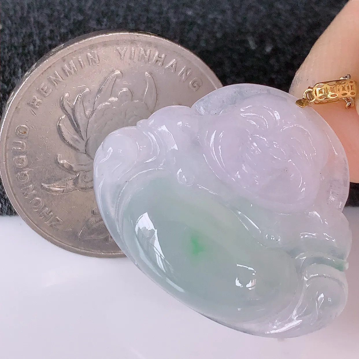 18K金镶嵌冰种飘绿翡翠佛公吊坠，玉笑佛，饱满，开脸喜庆，品佳品，配戴优雅迷人！#1.20