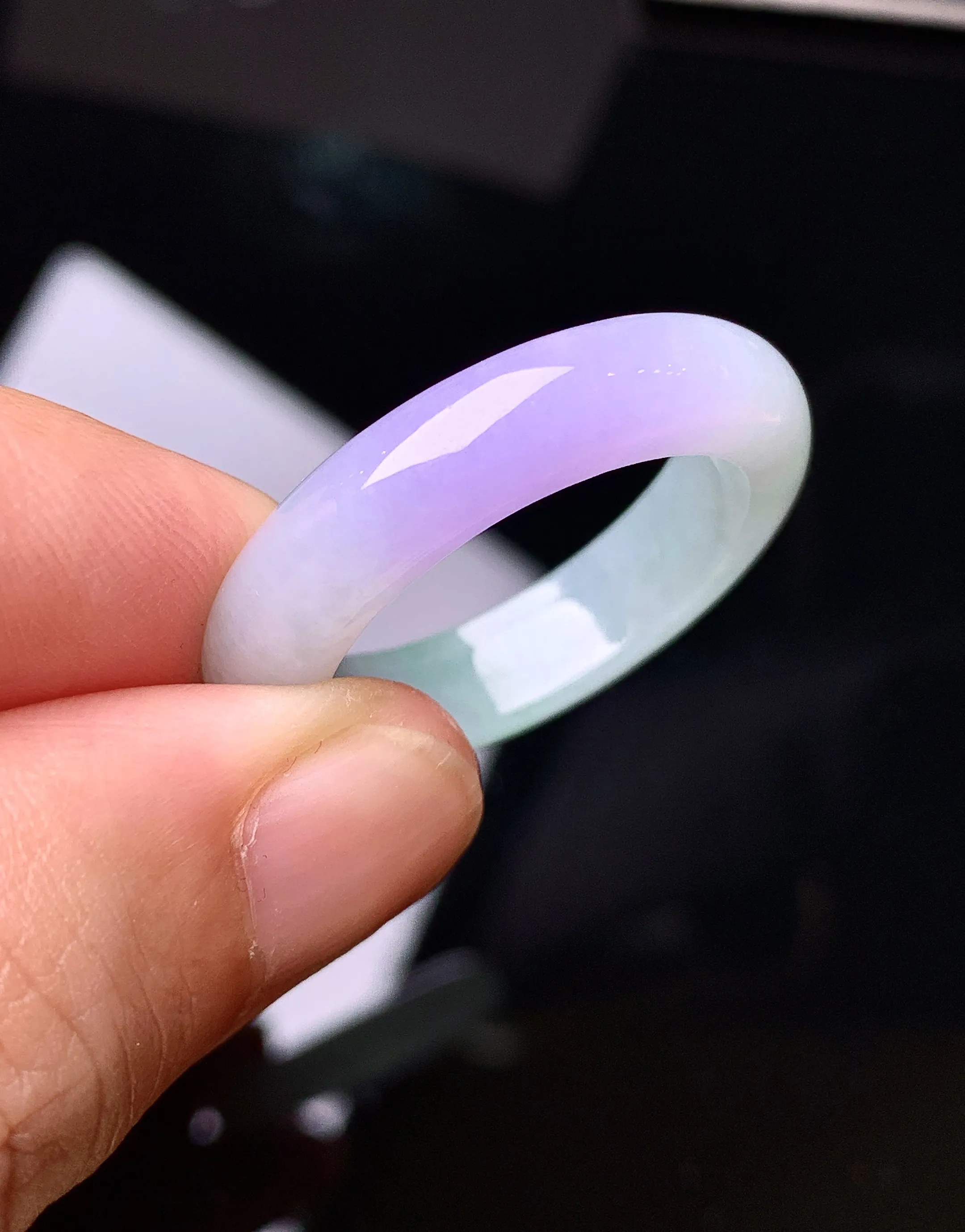 紫罗兰指环 玉质细腻 色泽清新艳丽 圈口23 整体尺寸28.3*5.6*4.2