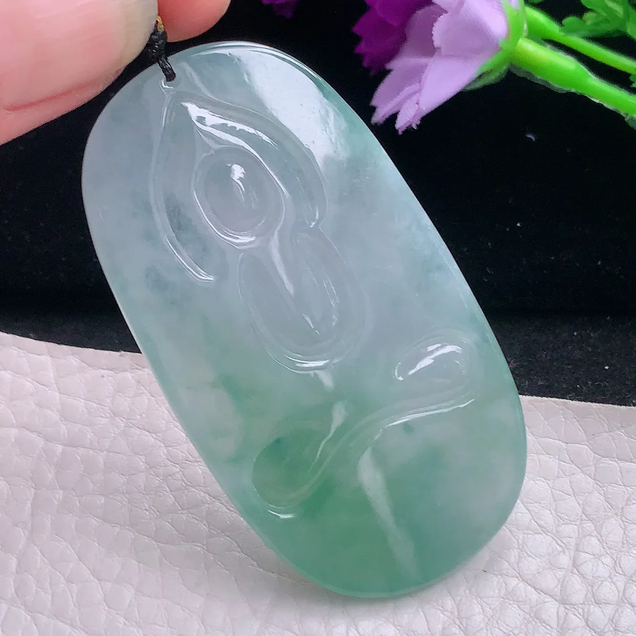 kh实拍62.6*34.5*5.6天然翡翠阿弥佗佛吊坠冰透精雕俏色如来佛祖