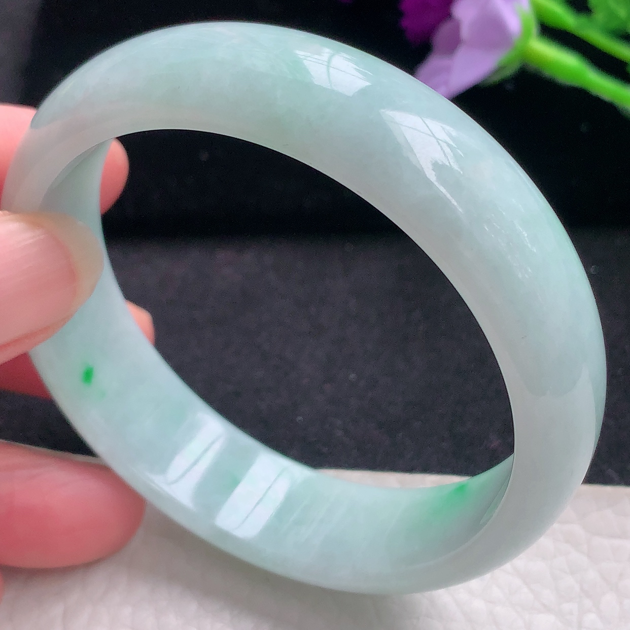 nr自然光56.5*15.5*6.5轮胎镯 缅甸翡翠a货水润飘绿宽边玉手镯玉手环