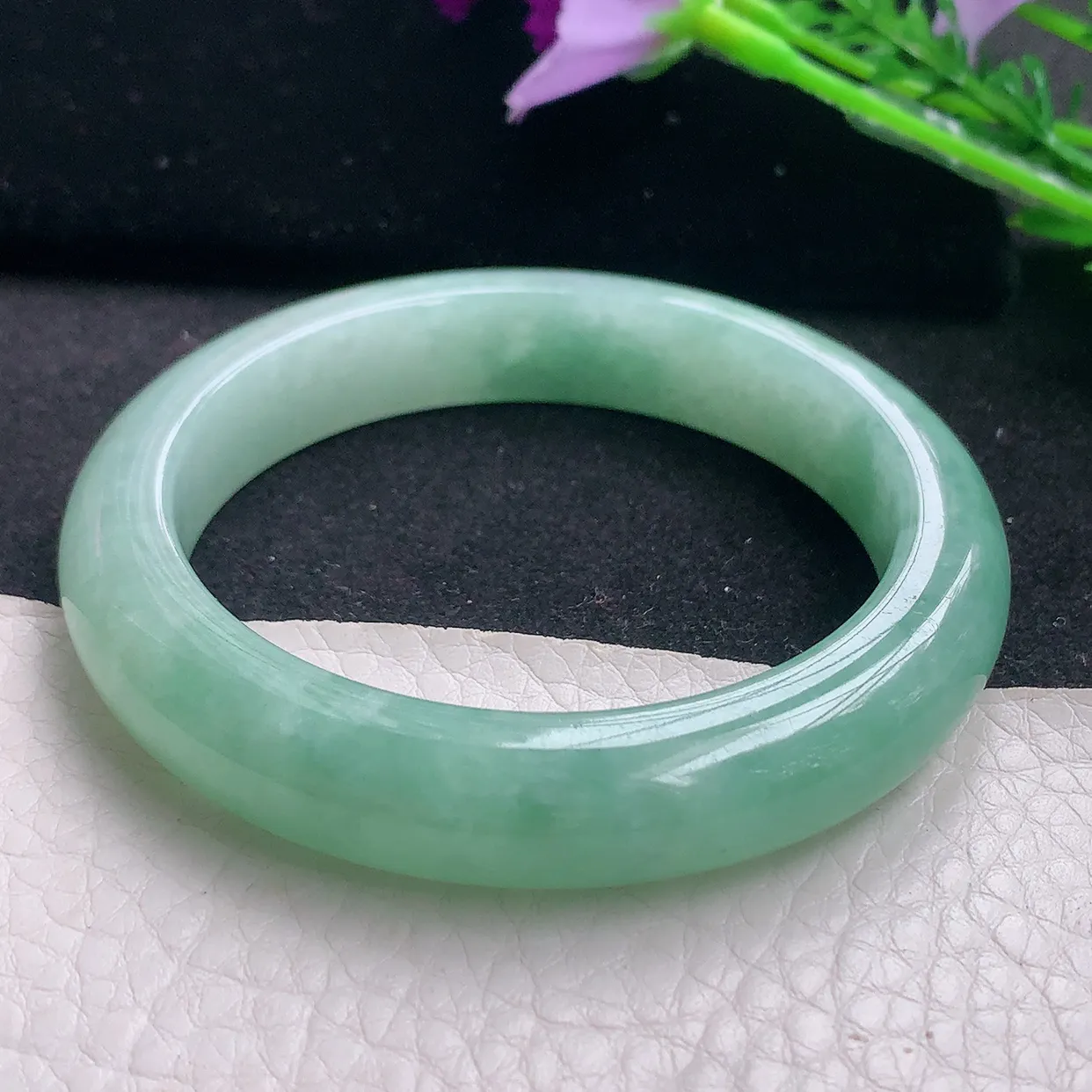 nr自然光53.5*11.3*8.6美人镯 缅甸翡翠a货水润满绿宽边玉手镯玉手环