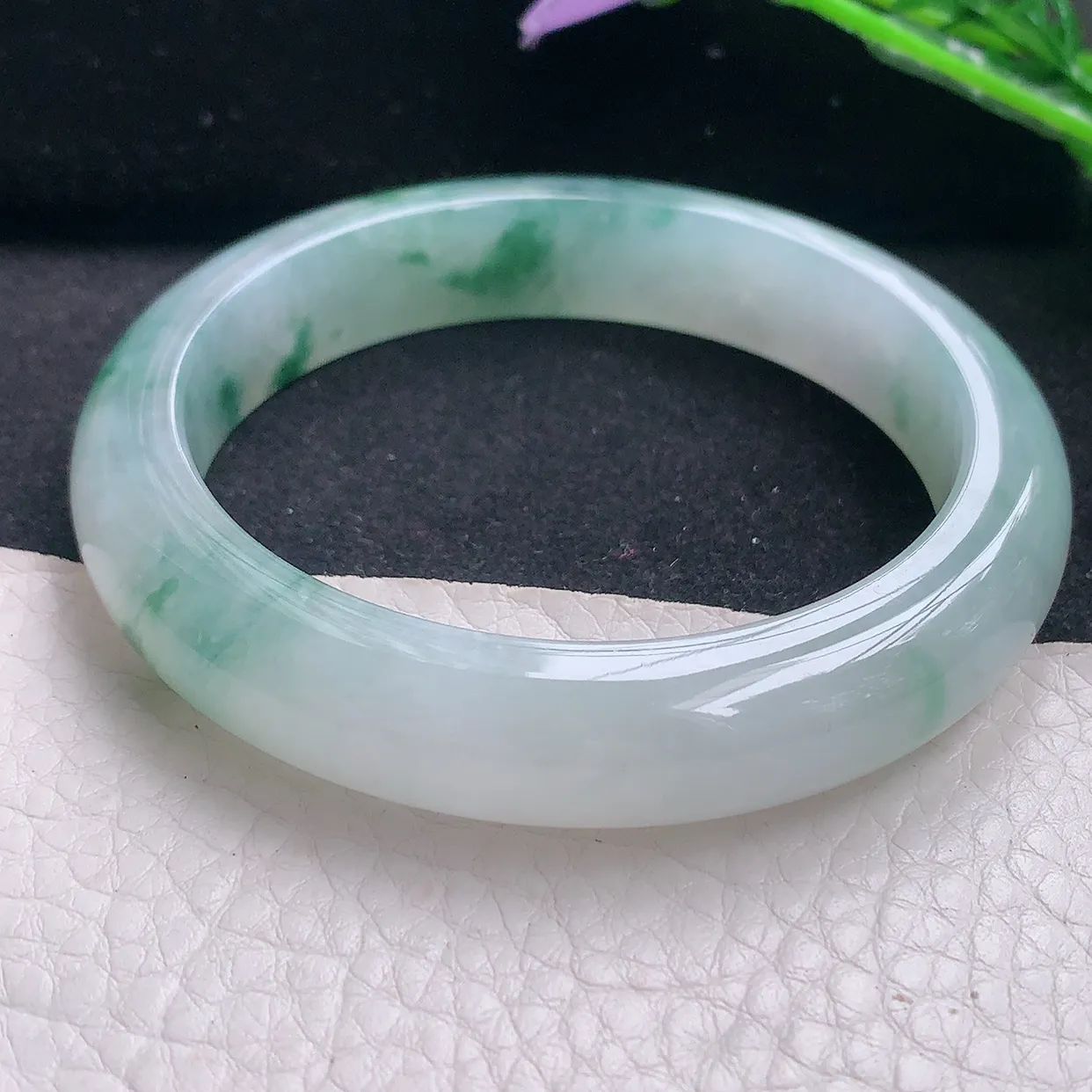 nr自然光57*12.3*8.5平安镯 缅甸翡翠a货冰飘花宽边玉手镯玉手环