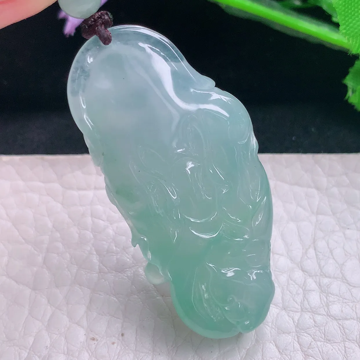 Lz实拍47.5*23*11.3天然翡翠a货冰种站佛祖吊坠冰透精雕布袋佛弥勒佛玉坠