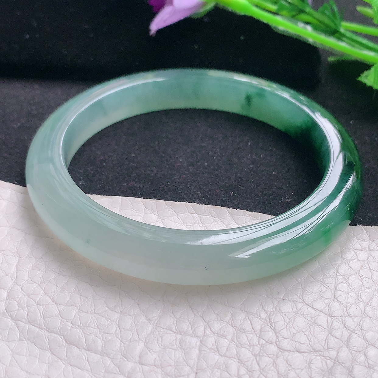 nc自然光57.5*9.6*8.6平安镯 缅甸翡翠玉手镯冰飘花起光宽边玉手环