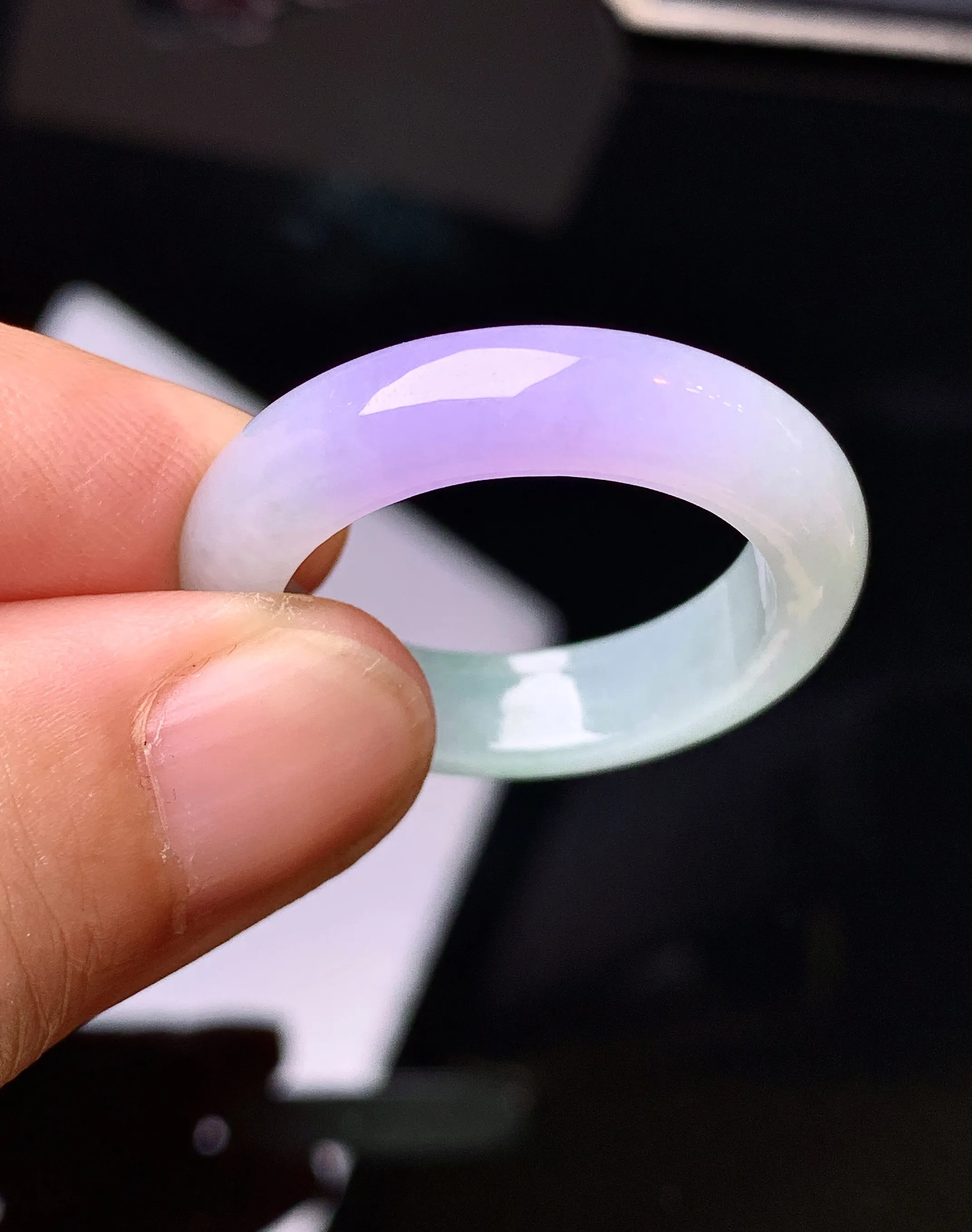 紫罗兰指环 玉质细腻 色泽清新艳丽 圈口23 整体尺寸28.3*5.6*4.2