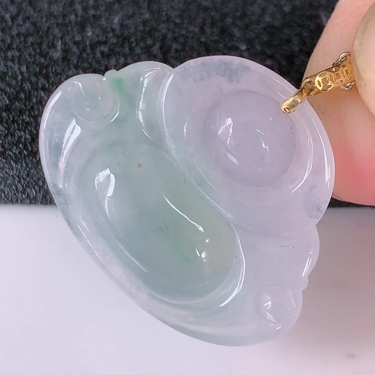 18K金镶嵌冰种飘绿翡翠佛公吊坠，玉笑佛，饱满，开脸喜庆，品佳品，配戴优雅迷人！#1.20