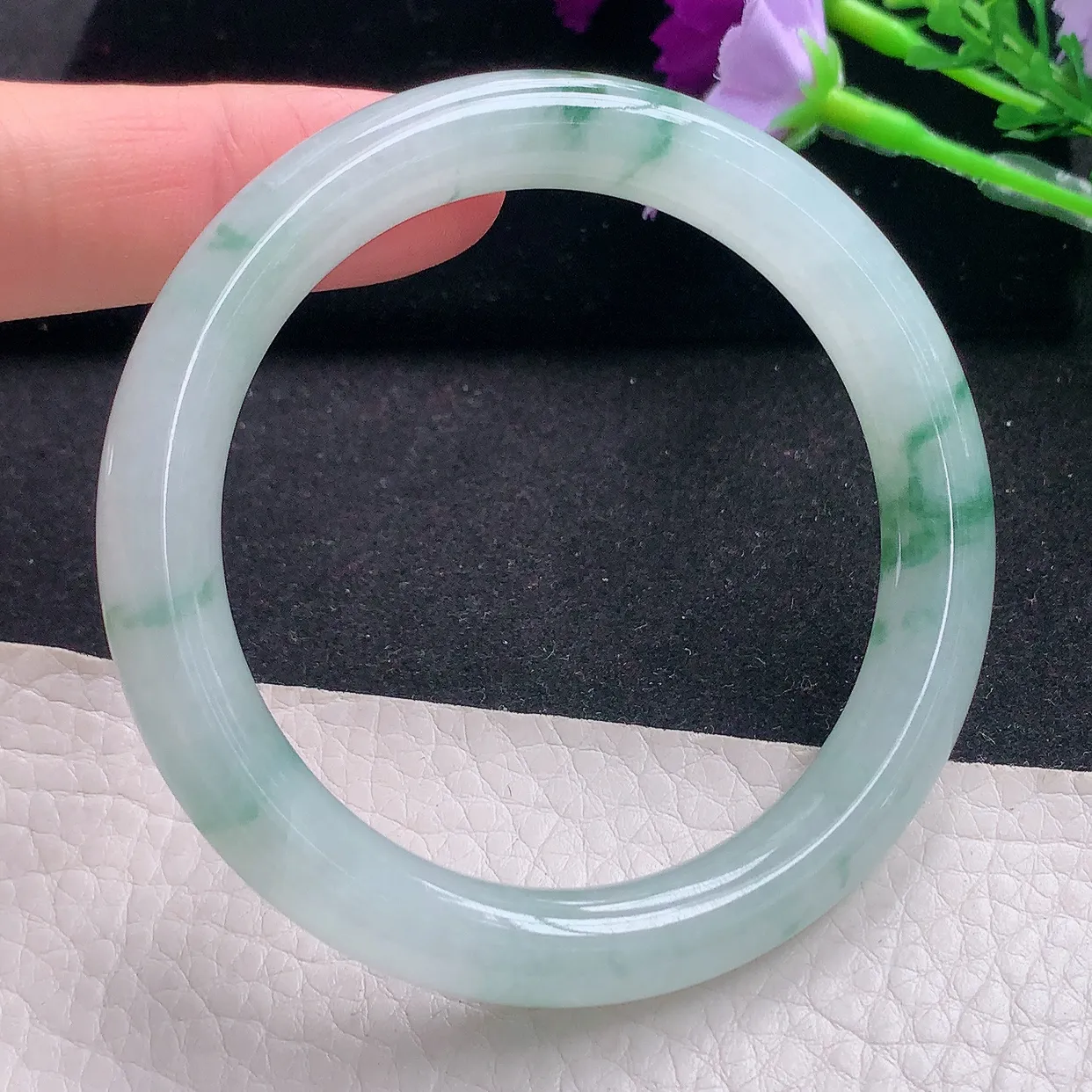 xd自然光53.8*9*8.6美人镯 缅甸翡翠a货玉手镯冰飘花圆条玉手环