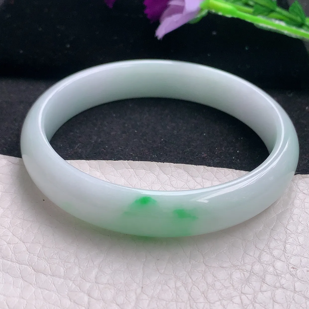 jm大圈口60*12*7平安镯 缅甸翡翠A货飘绿宽边玉手镯玉手环