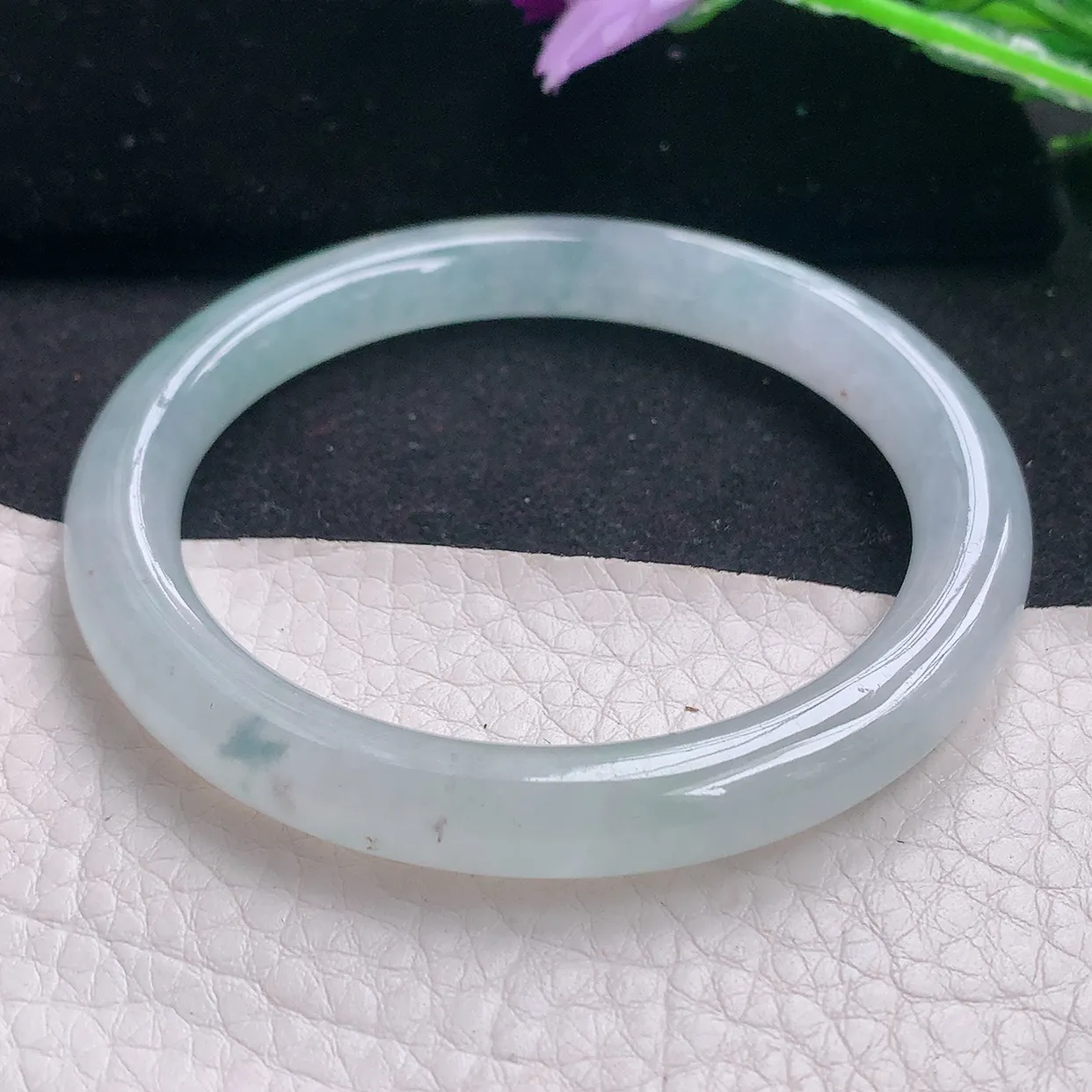 nc自然光53*7.8*8.2美人镯 缅甸翡翠玉手镯冰润清爽圆条玉手环 叮当镯