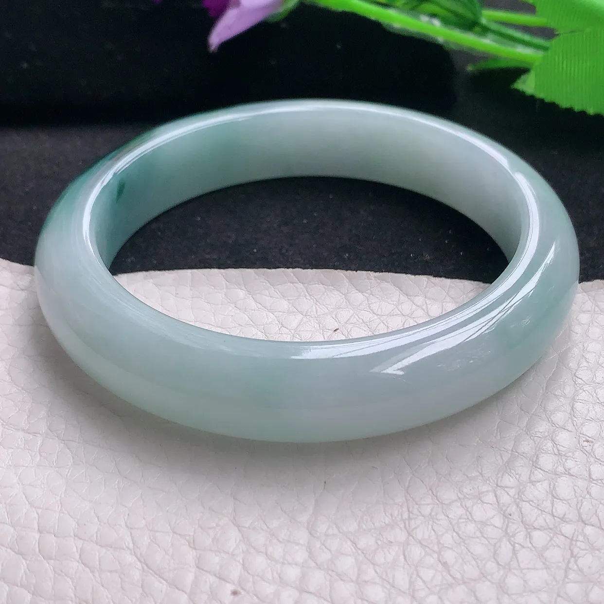 nc大圈口61.5*13.3*9平安镯 翡翠玉手镯飘花大气宽边玉手环