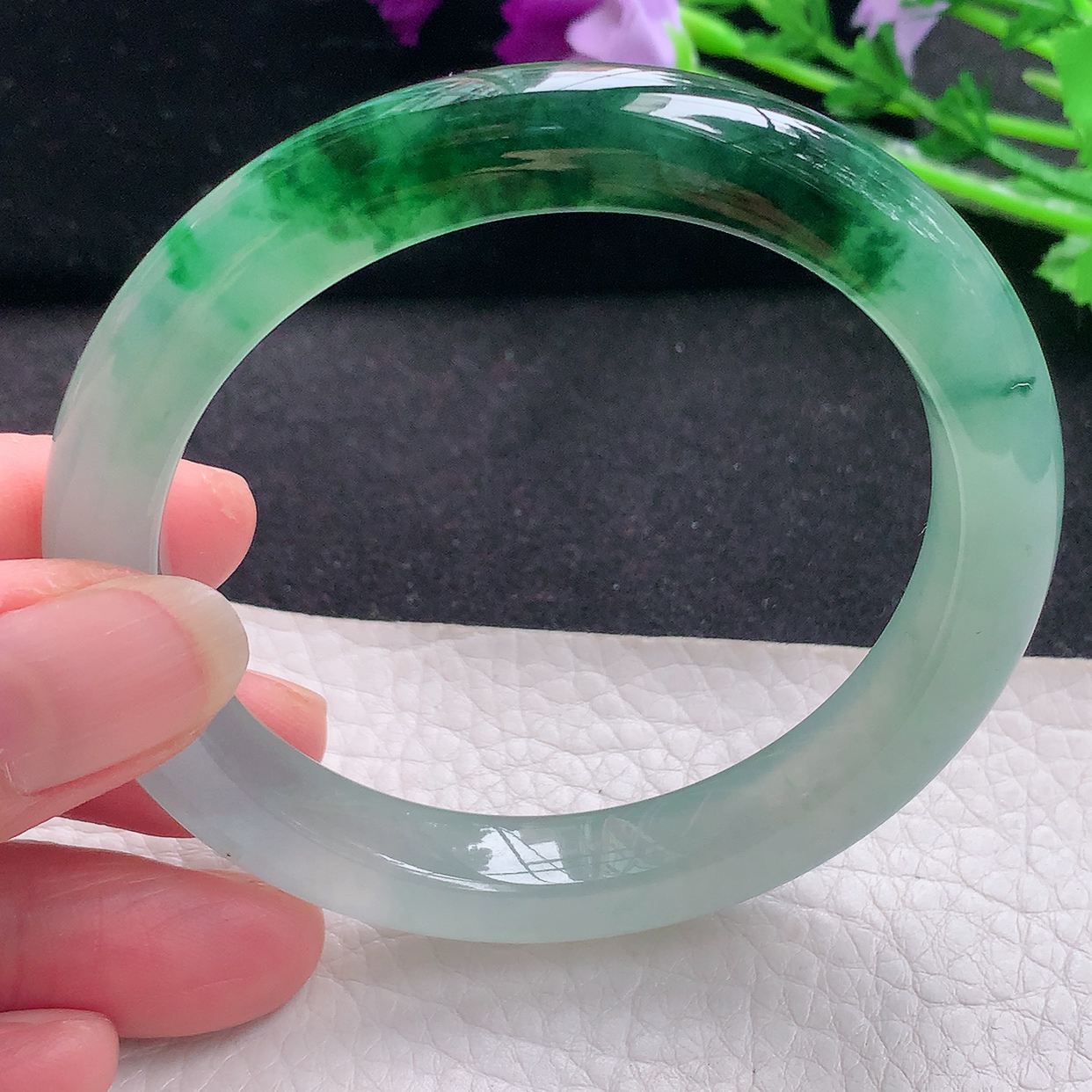 nc自然光57.5*9.6*8.6平安镯 缅甸翡翠玉手镯冰飘花起光宽边玉手环