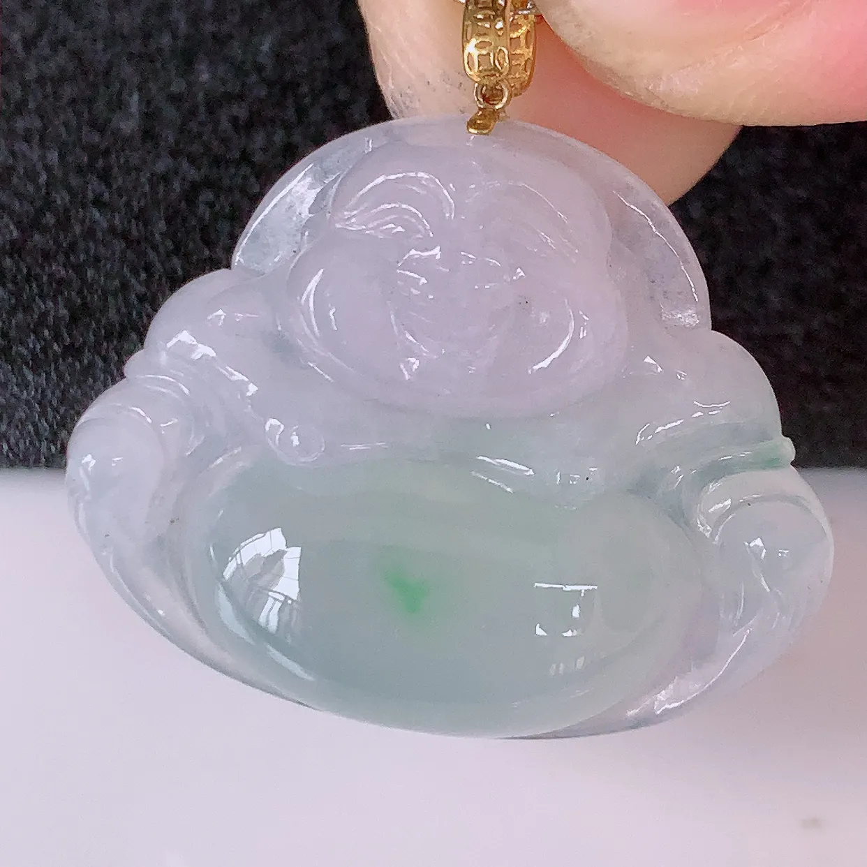 18K金镶嵌冰种飘绿翡翠佛公吊坠，玉笑佛，饱满，开脸喜庆，品佳品，配戴优雅迷人！#1.20