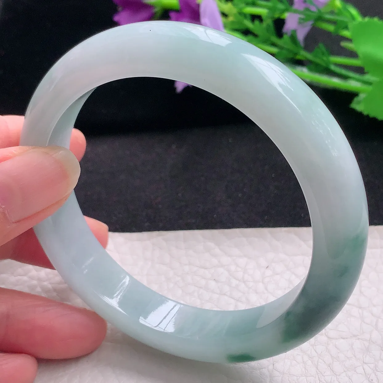 nc大圈口61.5*13.3*9平安镯 翡翠玉手镯飘花大气宽边玉手环