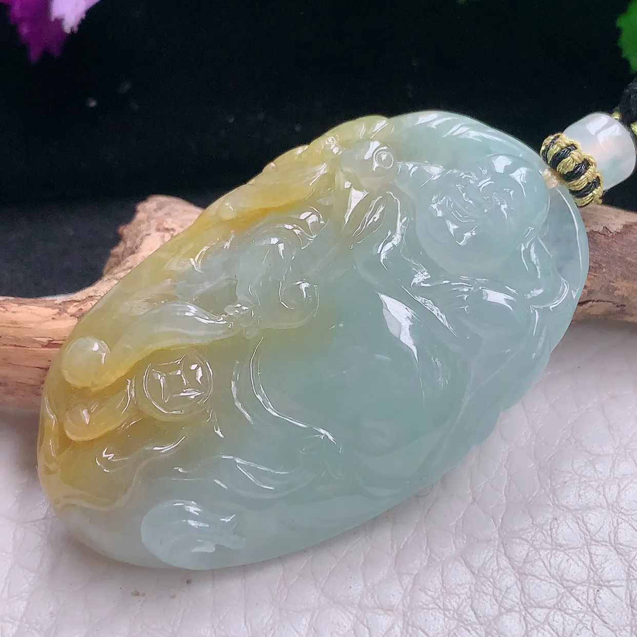 yl实拍51.2*30.3*9.2天然翡翠a货冰黄布袋佛吊坠冰透精雕大肚弥勒佛玉坠