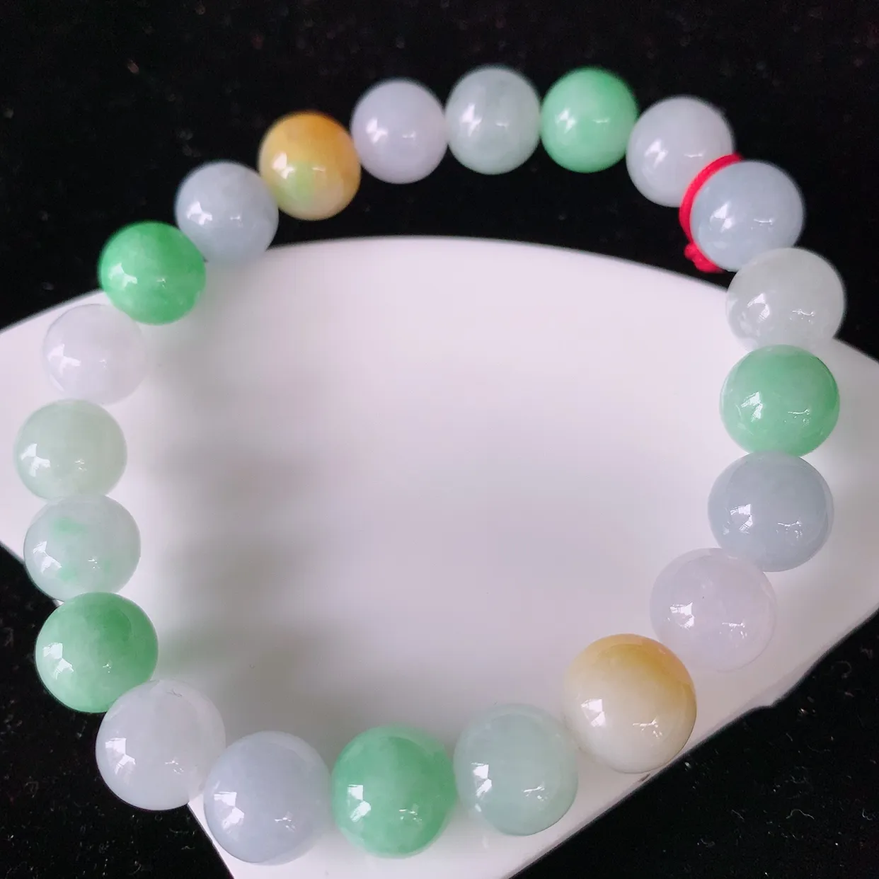 自然光实拍，冰润多宝翡翠手链，多彩翡翠手串，颜色丰富，料子细腻，高档大气，自戴送礼佳品！#46.20取一尺寸9.5mm