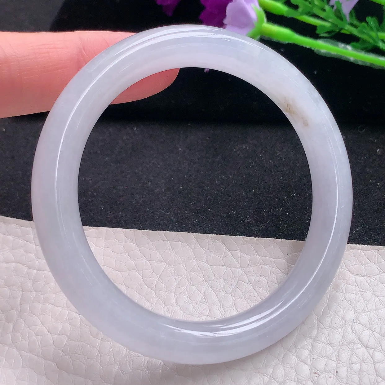 xh自然光55.3*9.2*8.8美人镯 翡翠a货玉手镯冰胶纯美圆条玉手环 平安镯