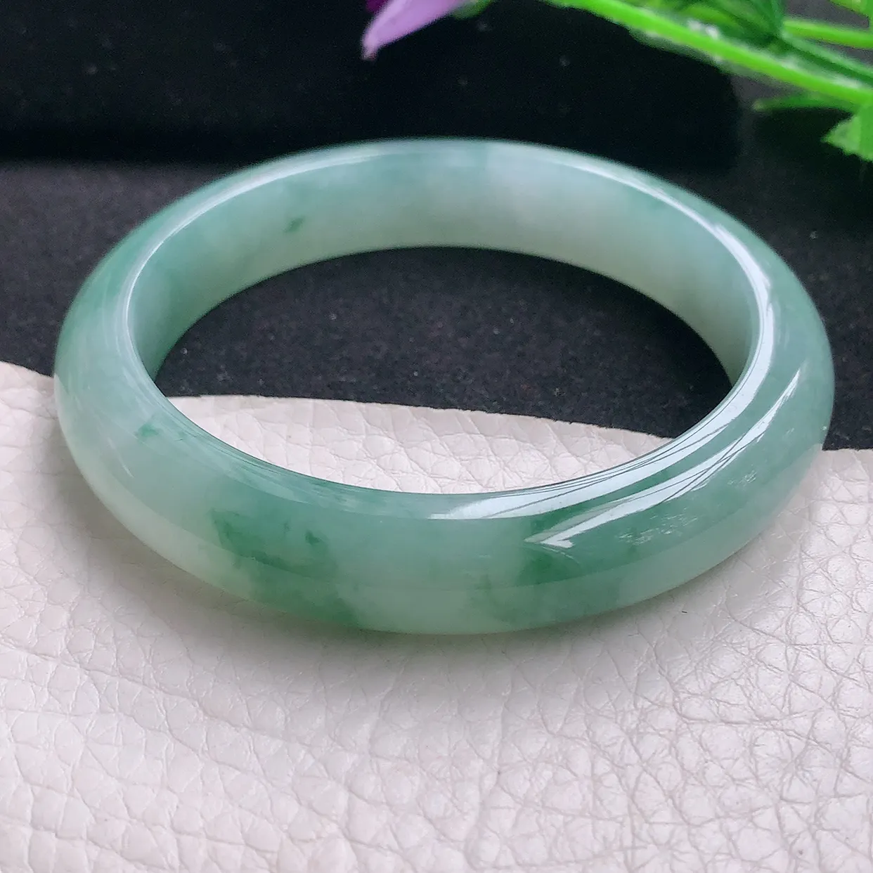 nc自然光57*12*8.3平安镯 缅甸翡翠玉手镯冰飘花秀气宽边玉手环