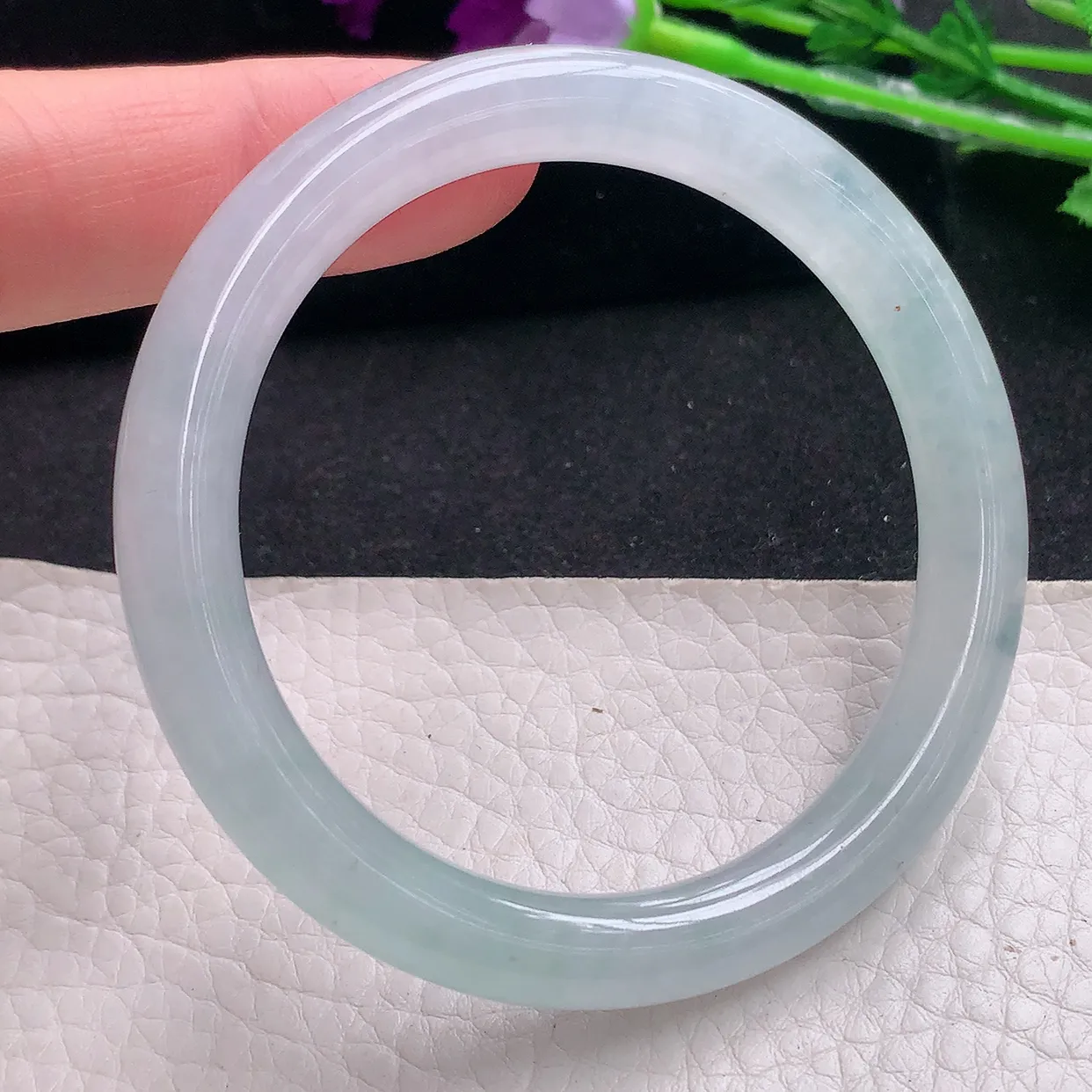 nc自然光53*7.8*8.2美人镯 缅甸翡翠玉手镯冰润清爽圆条玉手环 叮当镯