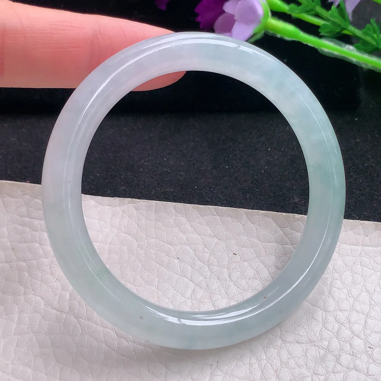 nc自然光53*7.8*8.2美人镯 缅甸翡翠玉手镯冰润清爽圆条玉手环 叮当镯