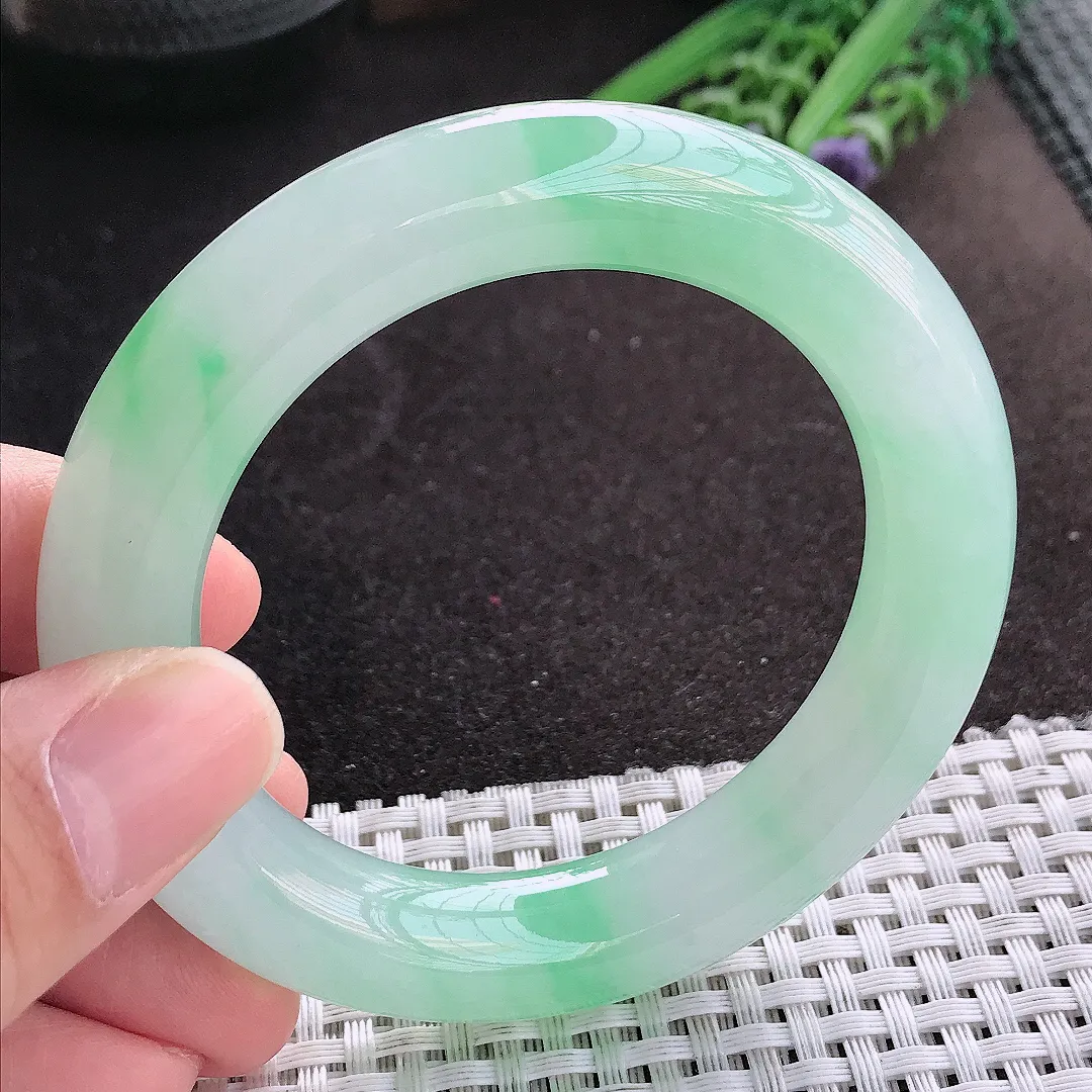 天然A货翡翠54/11.9老坑冰胶果冻冰甜绿胖圆条手镯收藏级翡翠玉镯