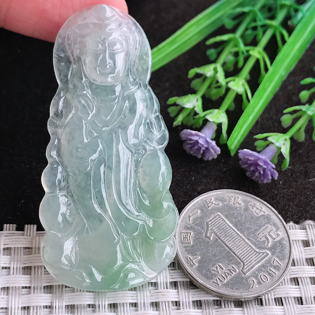 天然A货翡翠57/27.8/4.2老坑冰胶果冻冰晴观音菩萨吊坠翡翠挂件