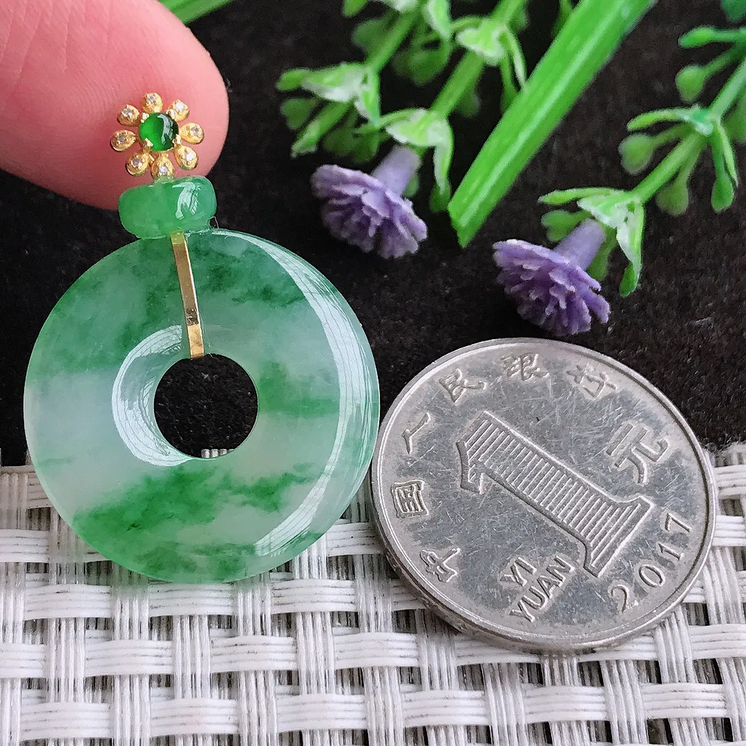 天然A货翡翠24.2/3.5老坑18k金镶嵌冰阳绿玉环吊坠翡翠平安扣挂件