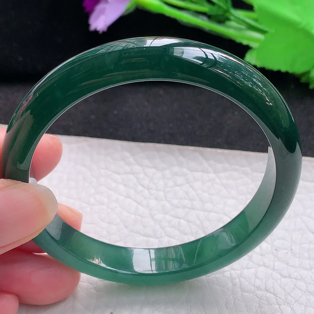 ll自然光56.5*10.3*7平安镯  天然翡翠a货蓝韵宽边玉镯子 玉手环